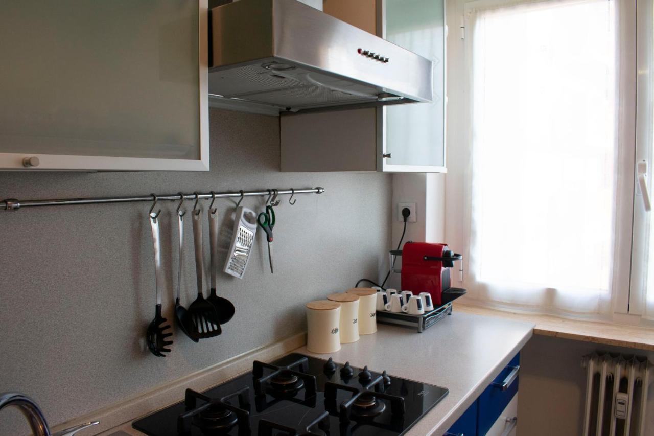 J&M House -Fronte Ospedale- Incluso Netflix E Disney Plus Udine Kültér fotó