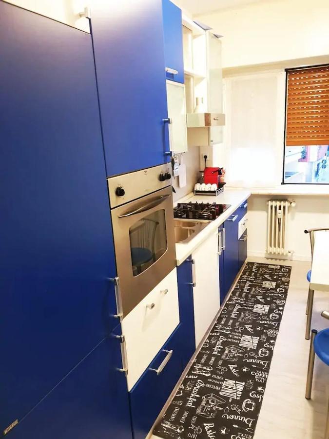 J&M House -Fronte Ospedale- Incluso Netflix E Disney Plus Udine Kültér fotó